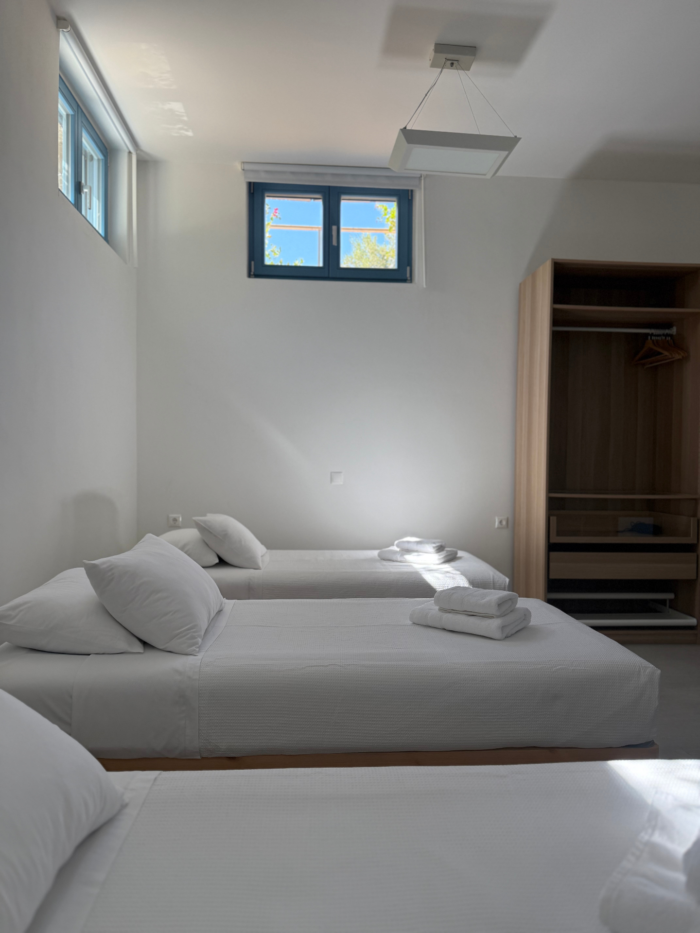 Triple Semi-Basement Room 3